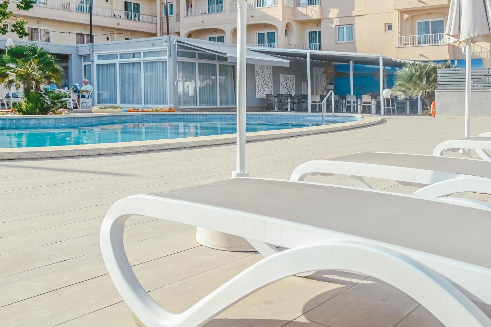 Hotel Lliteras Кала Ратьяда Экстерьер фото