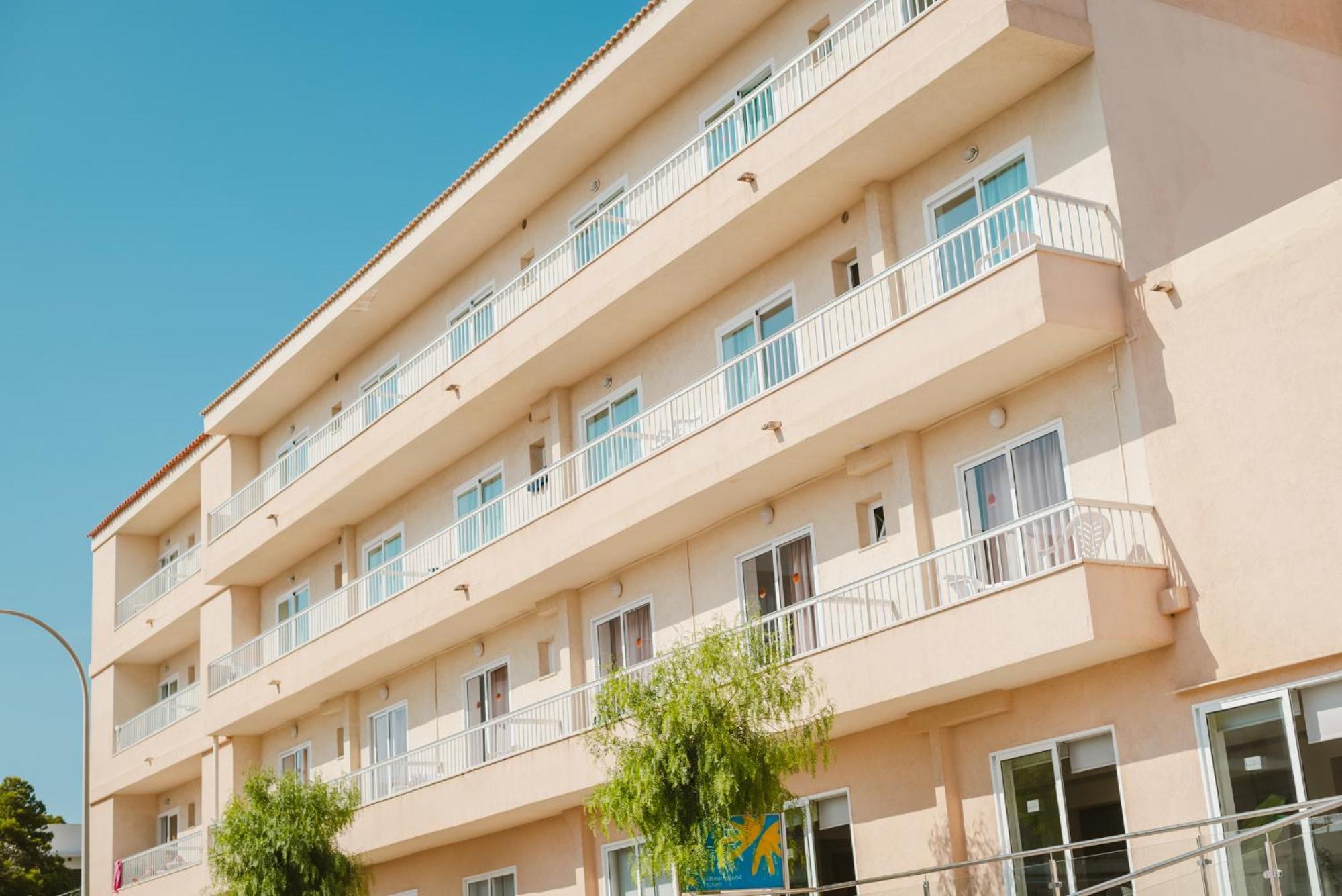 Hotel Lliteras Кала Ратьяда Экстерьер фото