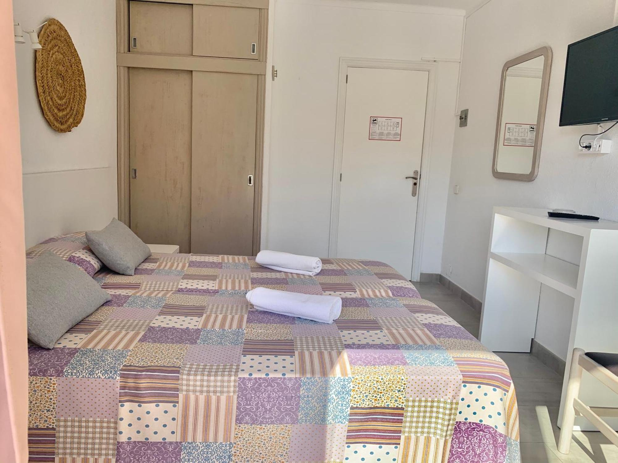 Hotel Lliteras Кала Ратьяда Экстерьер фото
